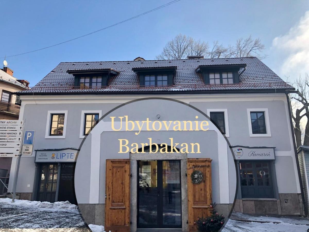 Barbakan Кремница Экстерьер фото