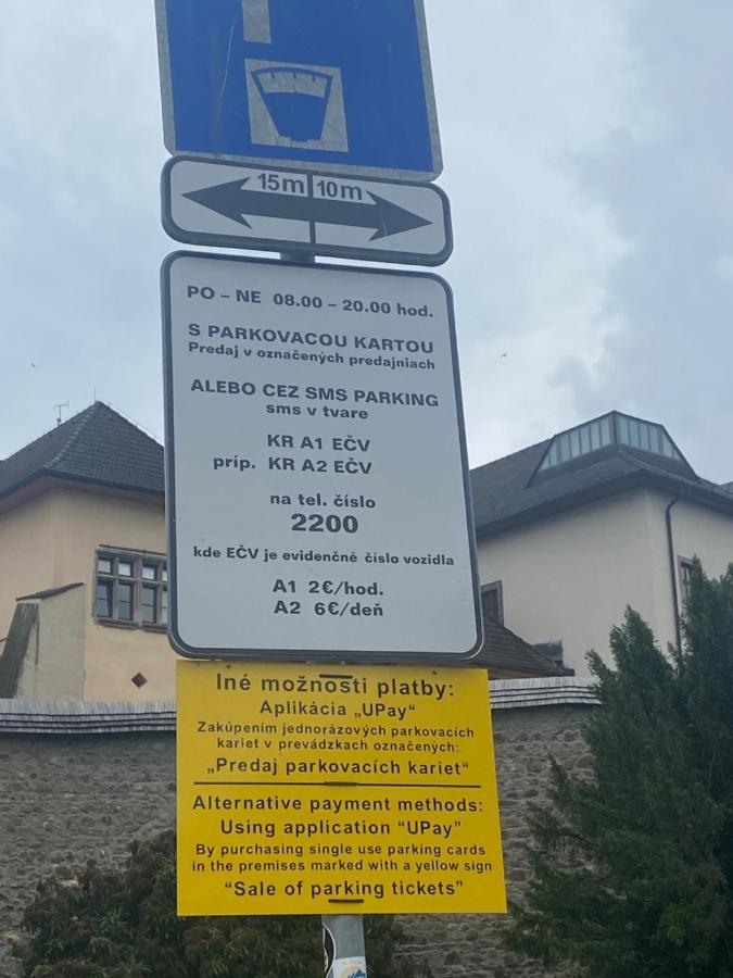 Barbakan Кремница Экстерьер фото